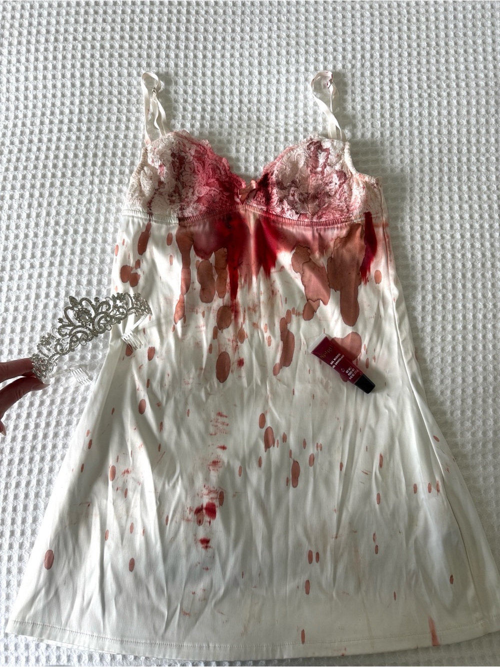 Carrie Halloween Costume
